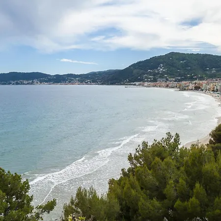 Blue - Seaview Balcony By Wonderful Italy * Алассио
