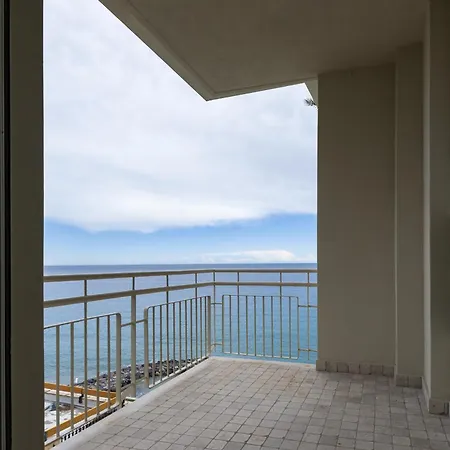 Blue - Seaview Balcony By Wonderful Italy Апартаменты